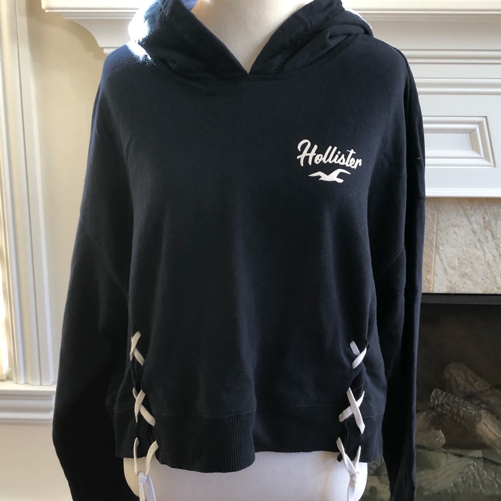 Hollister crop sweatshirt medium blue